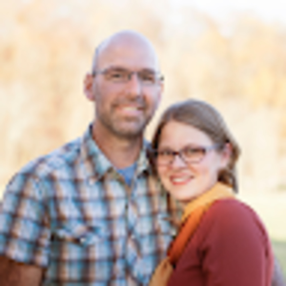 Meet your Poshers, Shannon & David